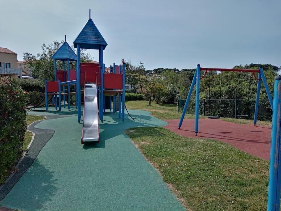 Au Coeur Du Golf De Port Bourgenay, Proche Des Sables D'olonne *
